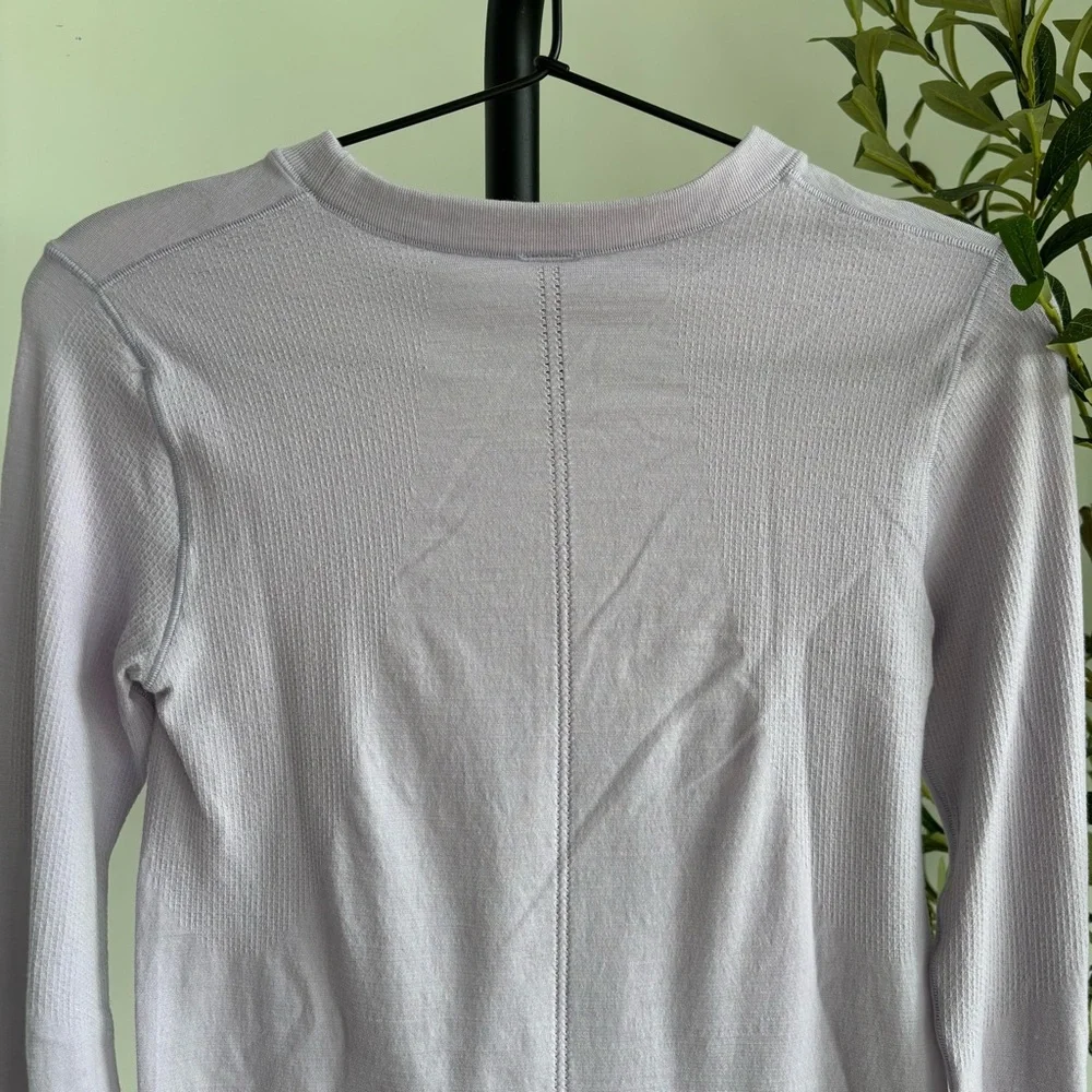 • [Athleta] Long Sleeve • - Picture 8 of 10
